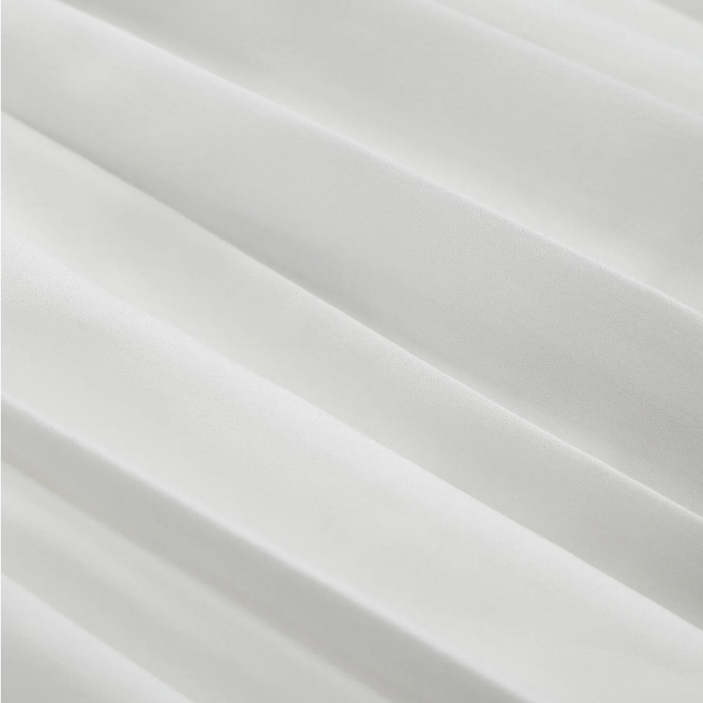 Berlook Activewear White Pleated Pockets Sports Skirt - Picture 6 of 7